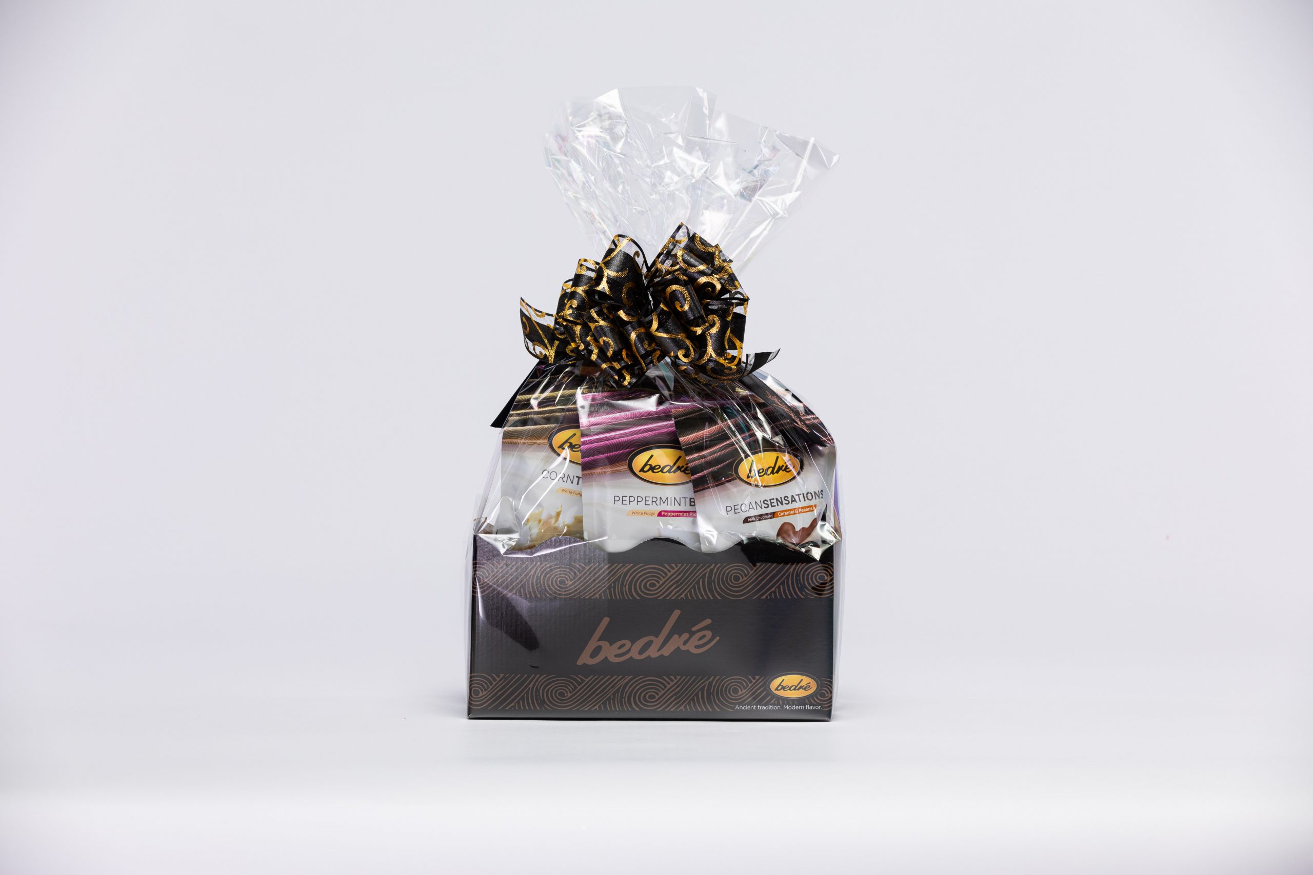 25-BDR-Christmas-437-BedreLogoGiftBoxLG-1